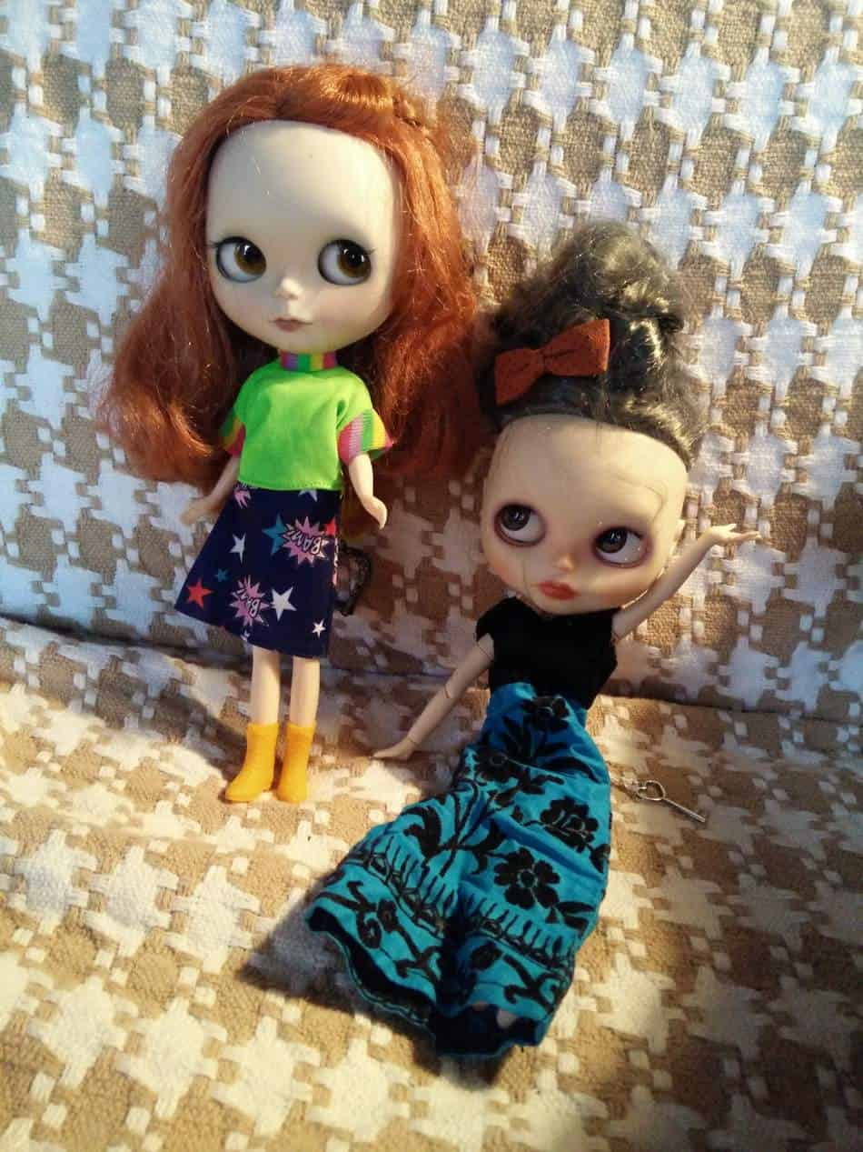 Blythe Clothes and Accessories: What Fits